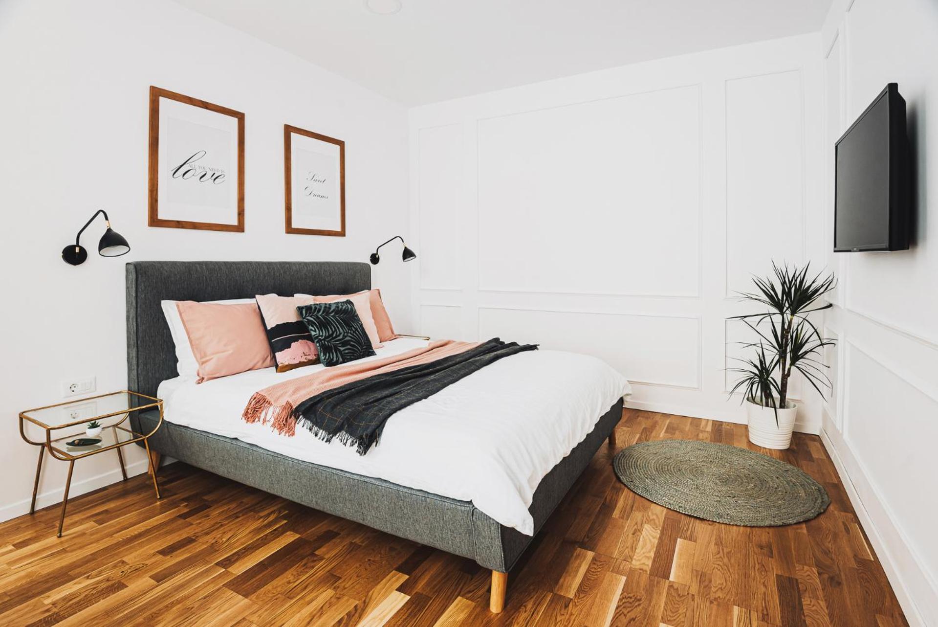 Voya Nordic Apartment-A Luxury Oasis In The Old Town Braşov Extérieur photo