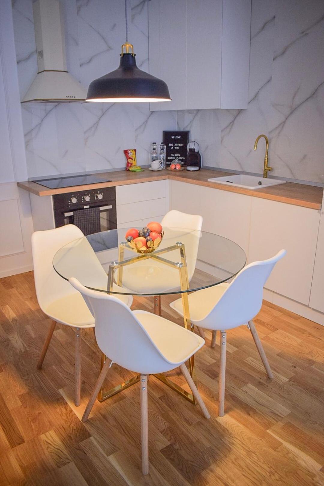 Voya Nordic Apartment-A Luxury Oasis In The Old Town Braşov Chambre photo